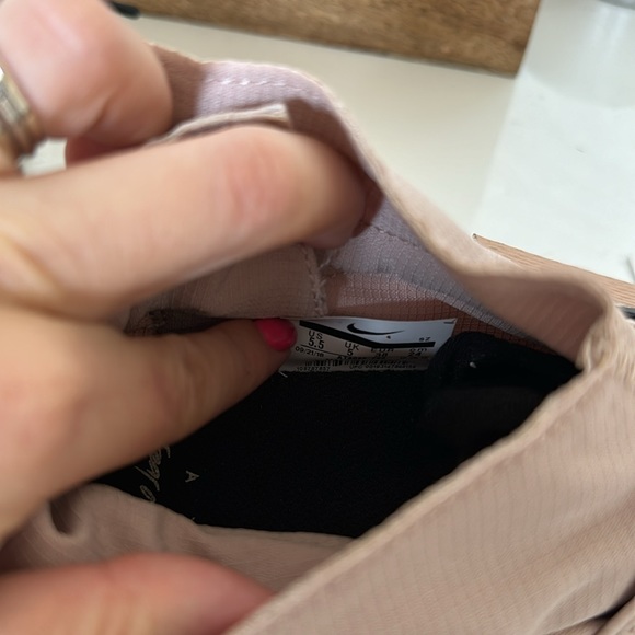 Fear of God Nike pale pink AIR 180 - Picture 6 of 7